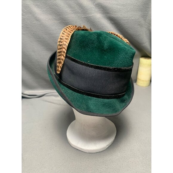 Tyrolean Green Felt Fedora Hat With Feather & Button Accents Size 22 - Picture 6 of 12